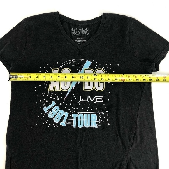 AC/DC Band Tee 1981 Live Tour Graphic Shirt Short Sleeve Top Size XL - Picture 6 of 7